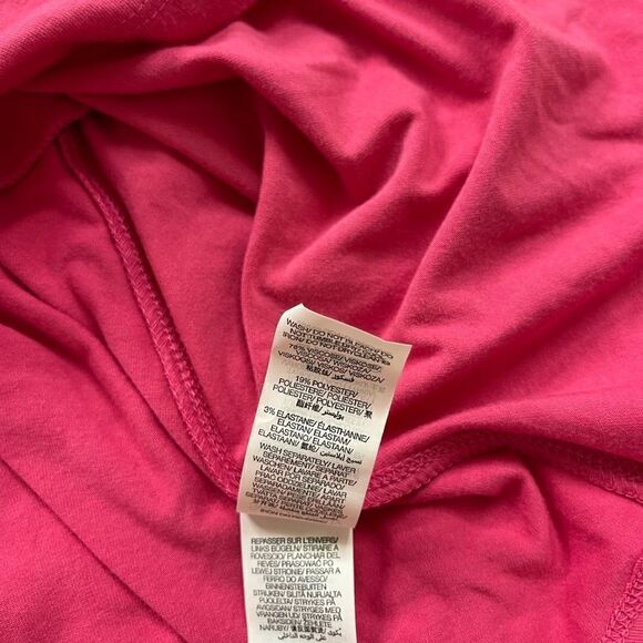 Sweaty Betty Take It Easy Drop Waist Dress in Tayberry Pink - Picture 6 of 7